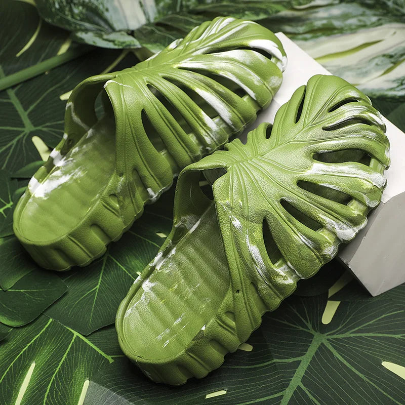 Monstera Bliss Slippers - Sprinting Home